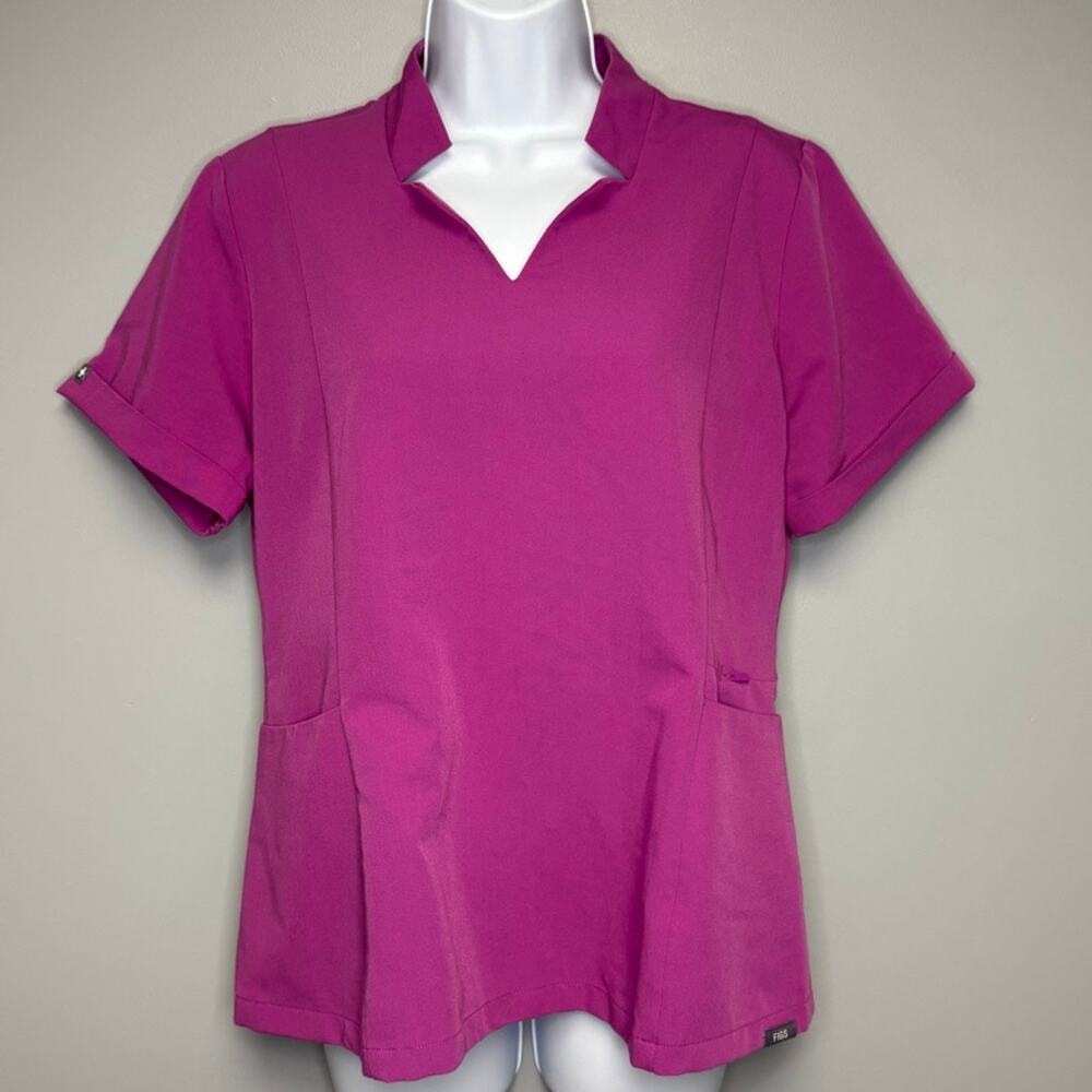 FIGS Rafaela Oversized‎ Pocketed Stretch Scrub Top Pink Magenta Womens Sz M